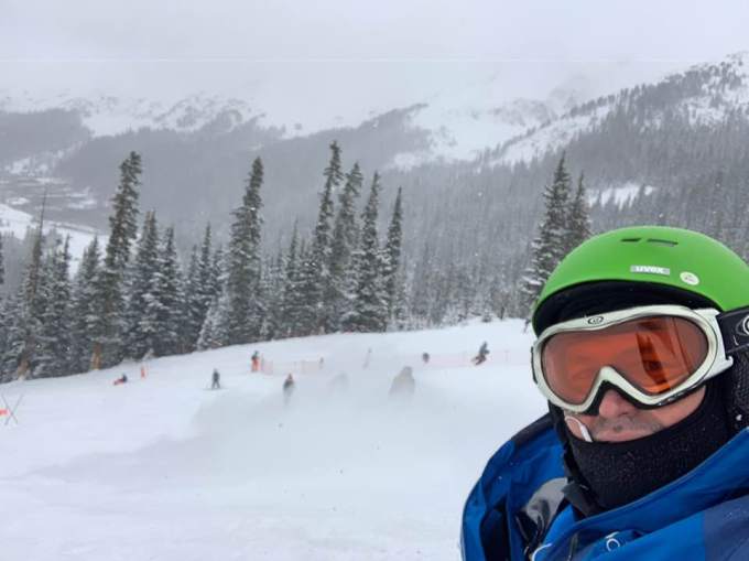 45337779_2090727627650794_8270612990542217216_n