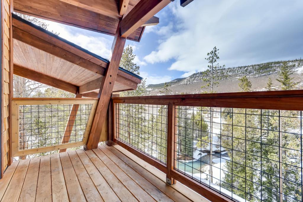 new seasons at keystone balcony